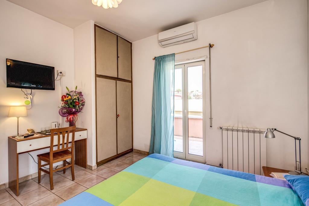 San Lorenzo Notte โรม ภายนอก รูปภาพ